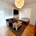 Ultracentral *
