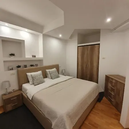 Ultracentral Apartment