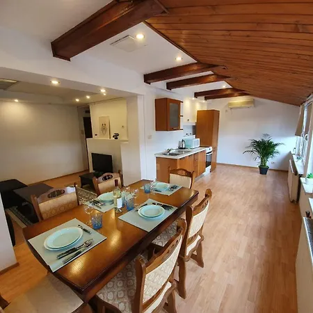 Apartment Ultracentral Bucharest