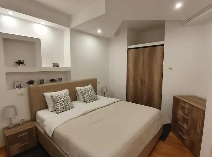 Ultracentral Apartment